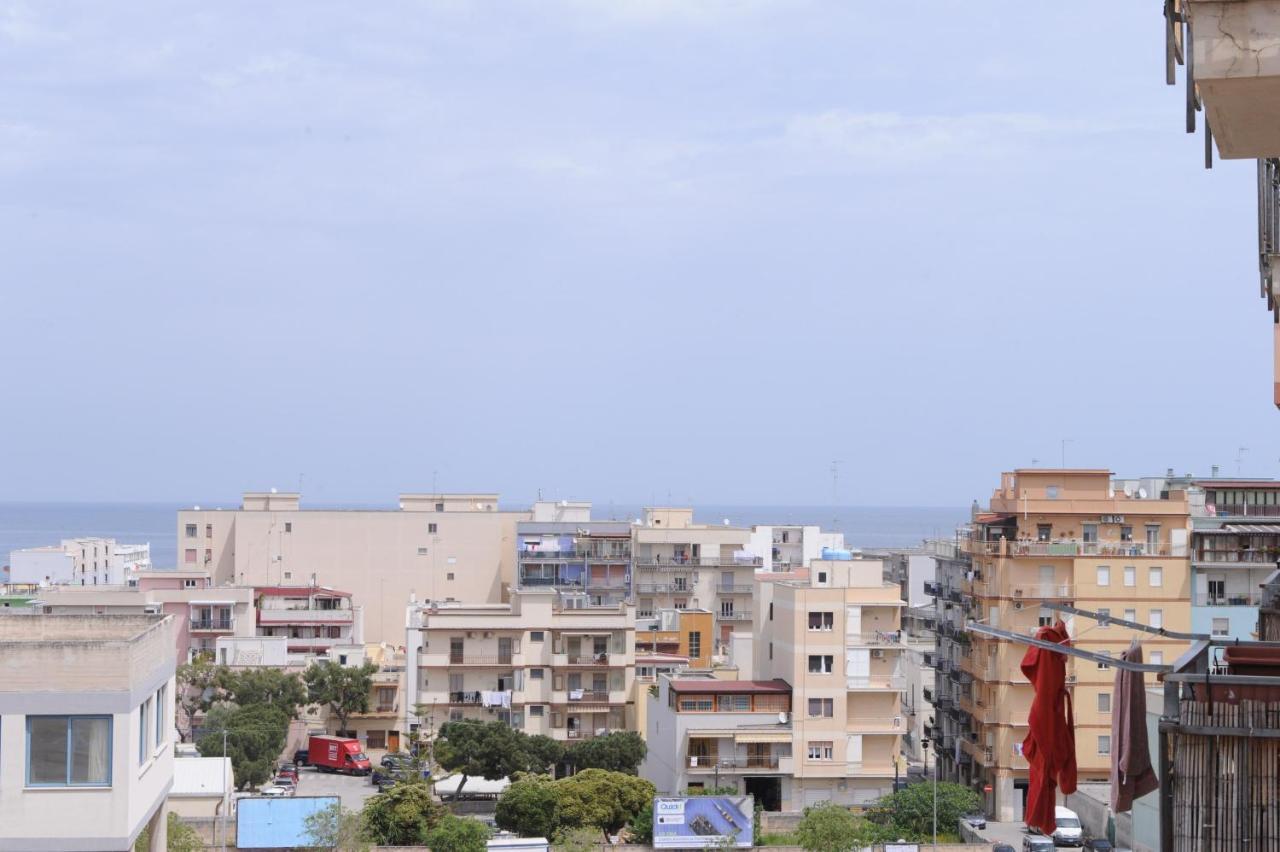 Guesthouse Fino'S Family Monopoli Exterior photo